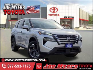 Used 2025 Nissan Rogue SV FWD video 1