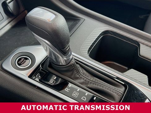 Used 2025 Nissan Sentra SV image 11