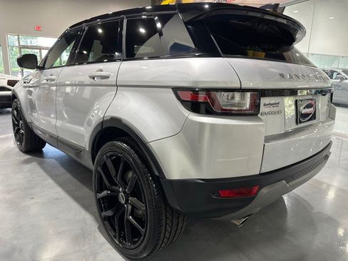 Used 2019 Land Rover Range Rover Evoque AWD/4WD image 29