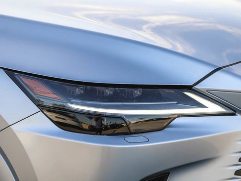 Used 2023 Lexus RX 350 FWD image 8