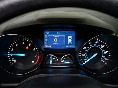 Used 2015 Ford Escape SE image 11