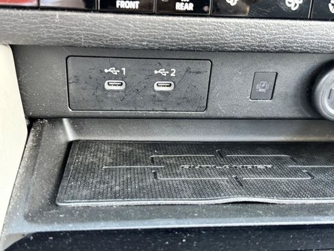 Used 2025 Mitsubishi Outlander SE FWD image 26