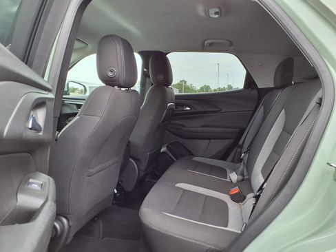 Used 2025 Chevrolet TrailBlazer LT AWD/4WD image 22