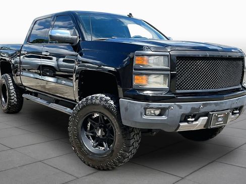 Used 2014 Chevrolet Silverado 1500 LTZ Z71 w/ LTZ Plus Package AWD/4WD image 3