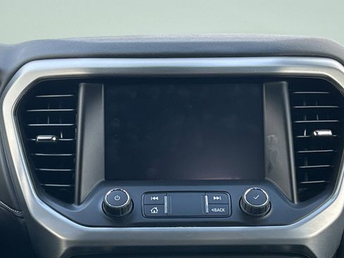 Used 2023 GMC Acadia SLE w/ Driver Convenience Package image 15