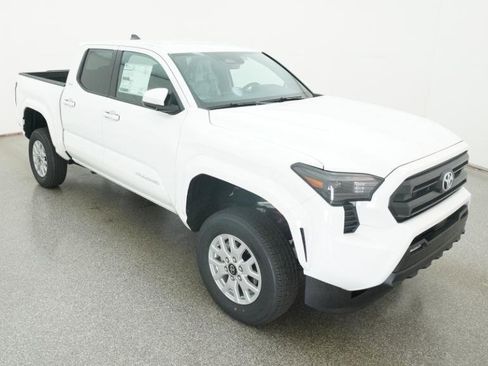New 2026 Toyota Tacoma SR5 AWD/4WD image 19