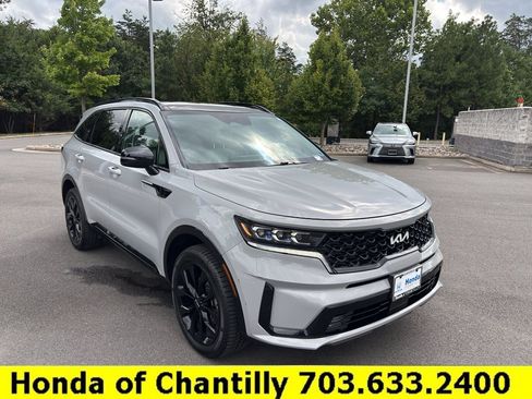 Used 2023 Kia Sorento SX AWD/4WD image 1