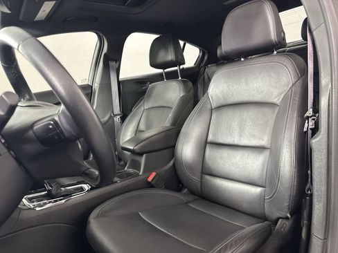 Used 2016 Chevrolet Cruze Premier FWD image 21