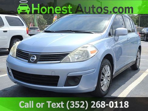 Used 2009 Nissan Versa 1.8 S FWD image 1