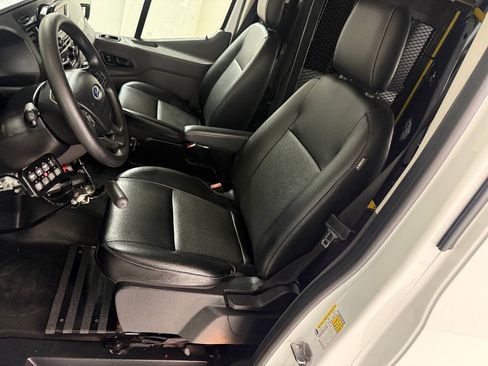 Used 2020 Ford Transit 250 Medium Roof w/ Load Area Protection Package RWD image 46