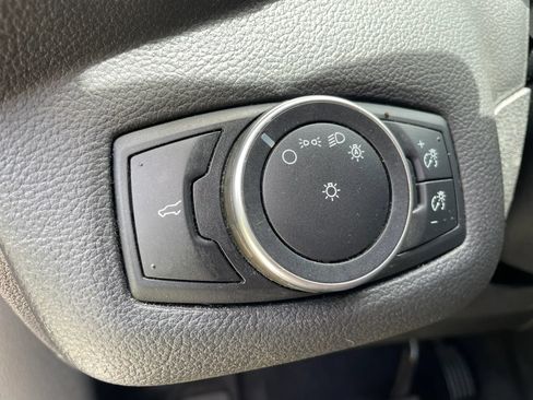 Used 2017 Ford Escape S FWD image 18