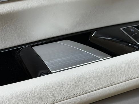 New 2026 Cadillac Vistiq Luxury AWD/4WD image 24