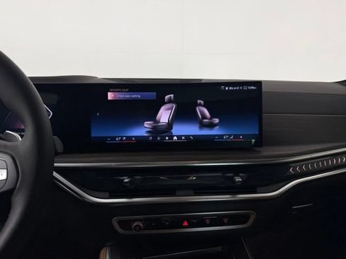 Used 2026 BMW X5 xDrive40i w/ Executive Package AWD/4WD image 21