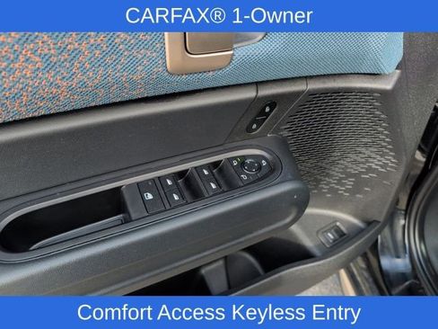 Used 2025 MINI Cooper Countryman S w/ Comfort Package Max image 17