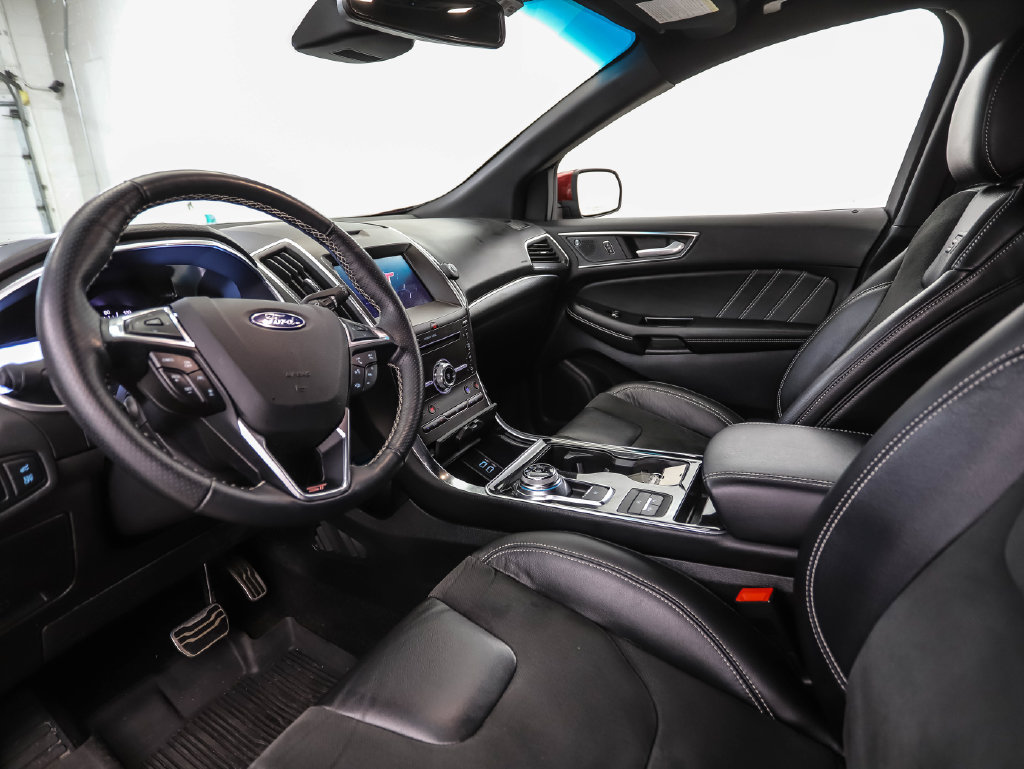 Used 2019 Ford Edge ST w/ Equipment Group 401A AWD/4WD image 10
