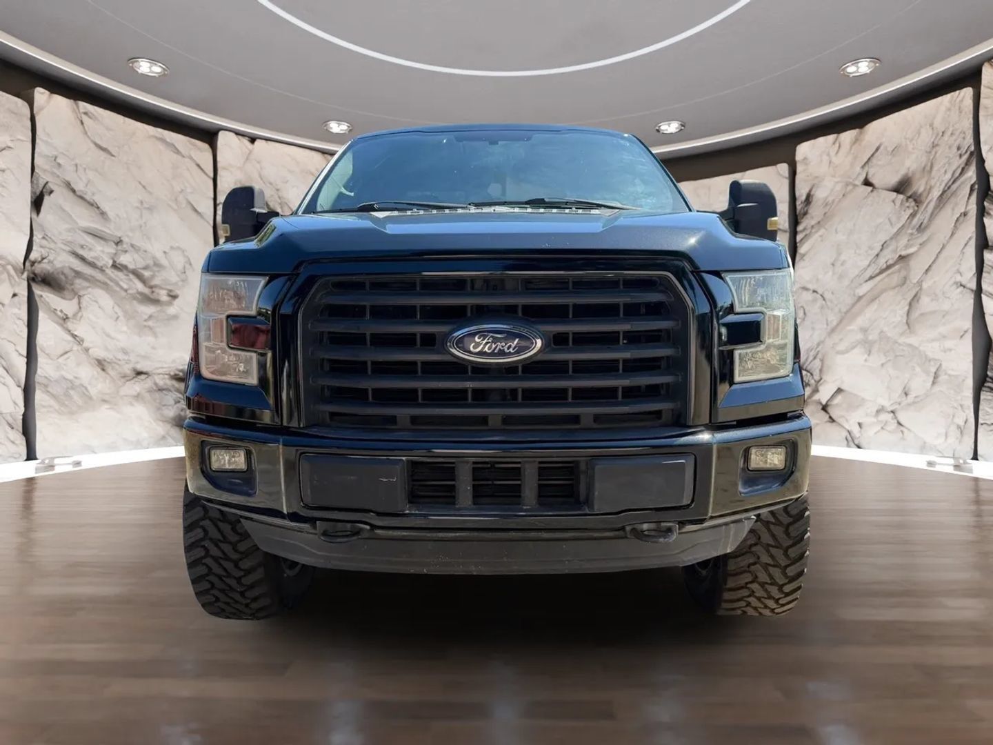 Used 2015 Ford F150 XLT w/ Equipment Group 302A Luxury AWD/4WD image 2