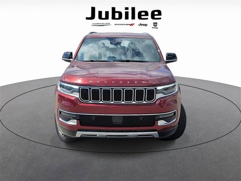 New 2024 Jeep Wagoneer Series III w/ Rear Seat Video Group 1 image 2