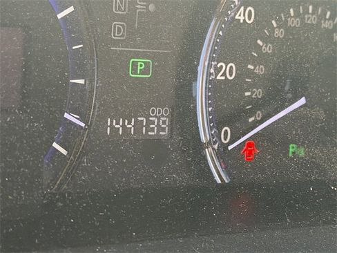 Used 2010 Lexus HS 250h image 9