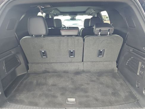 Used 2024 Chevrolet Traverse RS w/ LPO, Floor Liner Package FWD image 8