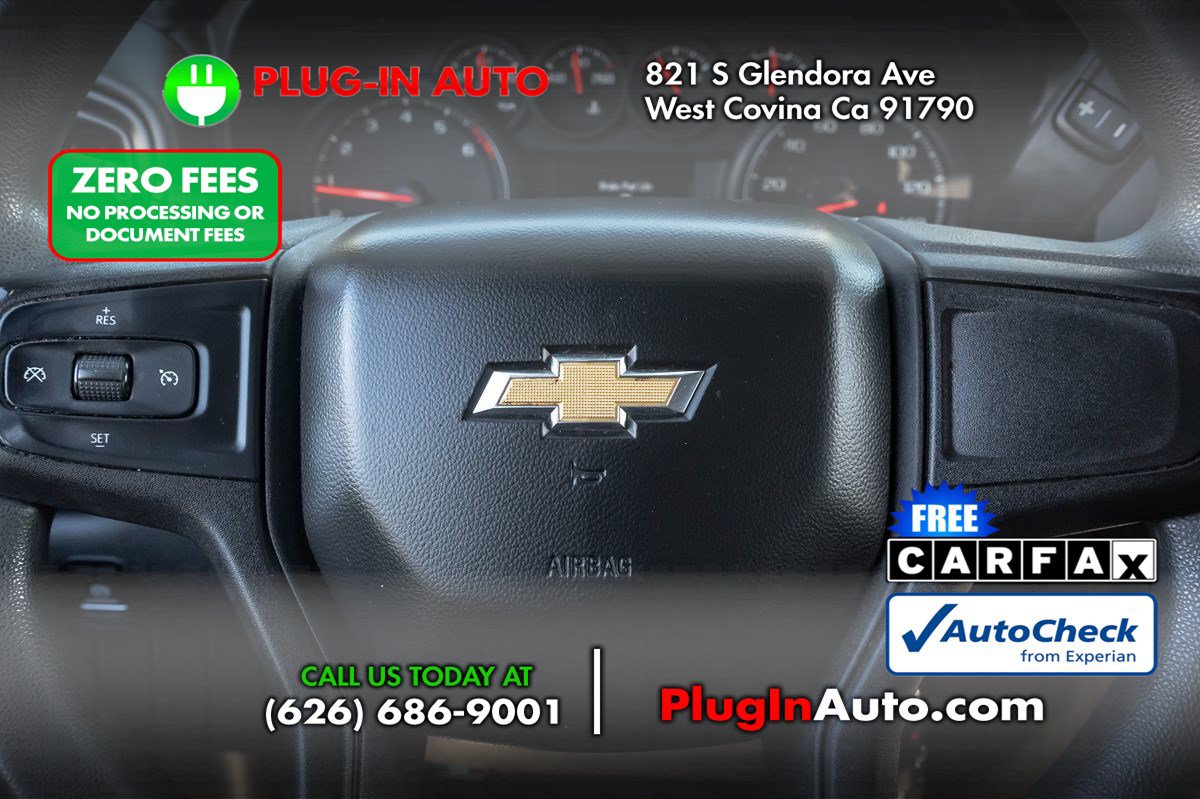 Used 2020 Chevrolet Silverado 1500 Custom w/ Custom Value Package RWD image 17