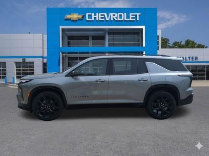 Used 2026 Chevrolet Traverse RS