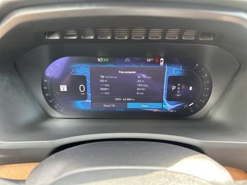 Certified 2023 Volvo XC90 B6 Plus AWD/4WD image 27