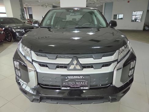 Used 2023 Mitsubishi Outlander Sport AWD image 2