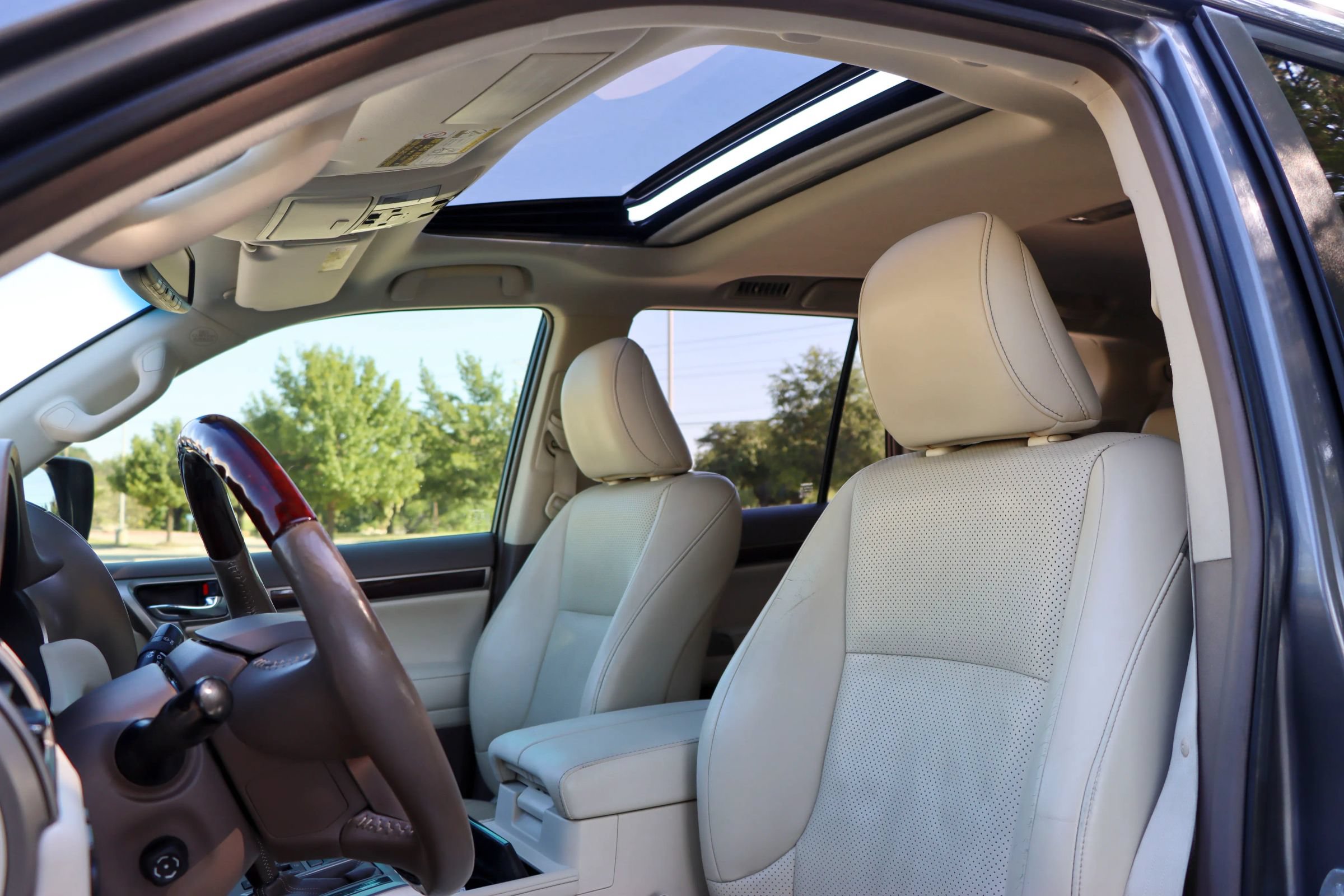 Used 2015 Lexus GX 460 Luxury AWD/4WD image 15