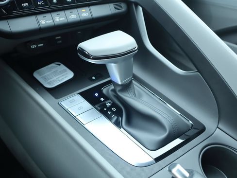 New 2026 Hyundai Elantra Sport FWD image 15
