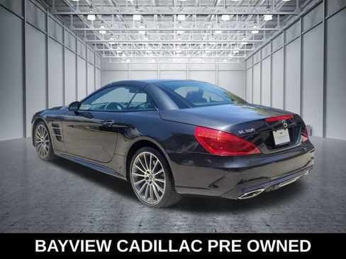 Used 2018 Mercedes-Benz SL 550 w/ Driver Assistance Package image 3