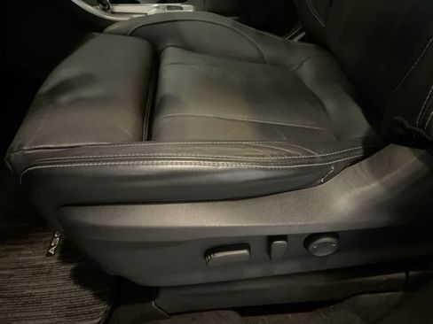 Used 2020 Subaru Ascent Limited w/ Technology Package AWD/4WD image 12