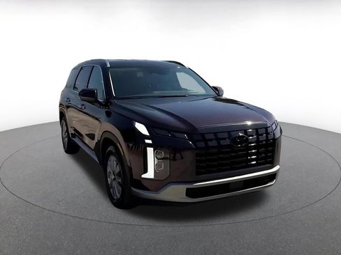 Used 2025 Hyundai Palisade SEL FWD image 4