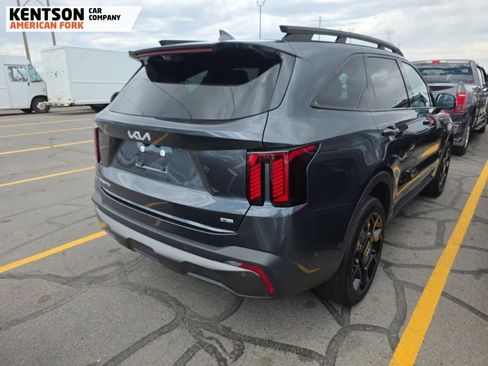 Used 2024 Kia Sorento SX Prestige AWD/4WD image 3