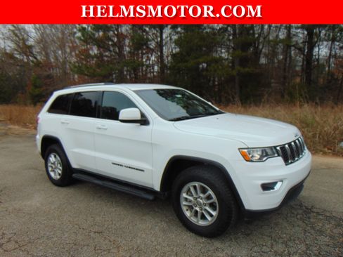 Certified 2018 Jeep Grand Cherokee Laredo image 10