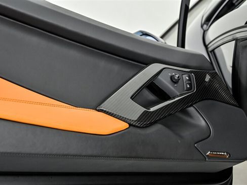 Used 2015 Lamborghini Aventador LP 700-4 AWD/4WD image 17