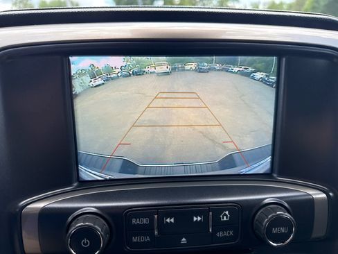 Used 2018 Chevrolet Silverado 1500 High Country AWD/4WD image 22