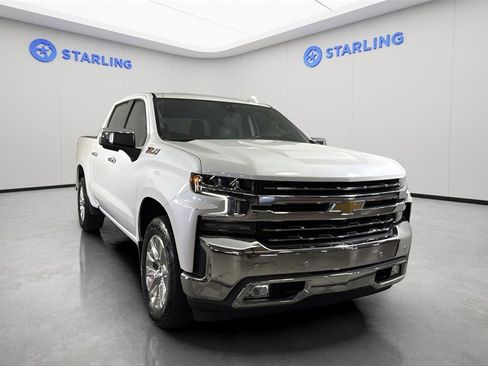 Used 2021 Chevrolet Silverado 1500 LTZ w/ LTZ Premium Package image 27