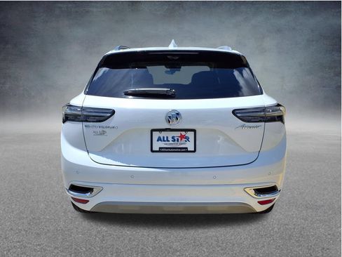 Used 2022 Buick Envision Avenir w/ Technology Package II FWD image 9