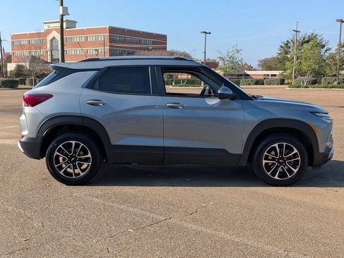 Used 2024 Chevrolet TrailBlazer LT image 8