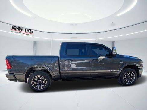 New 2026 RAM 1500 Laramie w/ Laramie Preferred Package AWD/4WD image 2