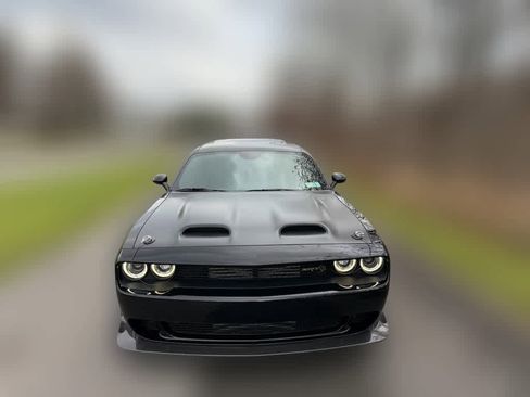 Used 2021 Dodge Challenger SRT Super Stock image 3