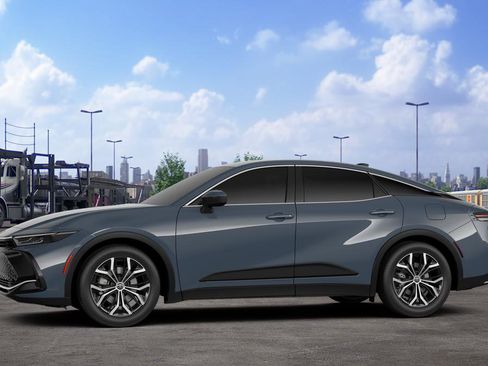 New 2026 Toyota Crown XLE image 3