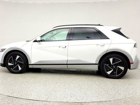 Used 2025 Hyundai Ioniq 5 Limited RWD image 8