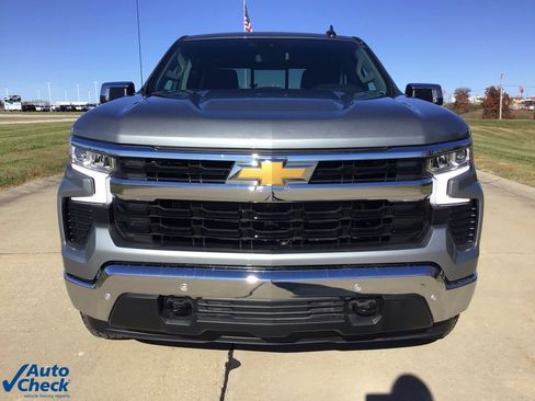 Used 2025 Chevrolet Silverado 1500 LT image 11