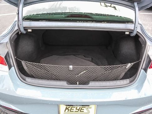 Used 2022 Hyundai Elantra SEL w/ Convenience Package image 36