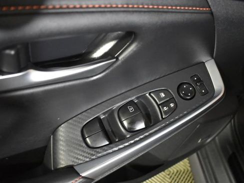 Used 2024 Nissan Sentra SR w/ SR Premium Package FWD image 8