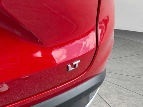 New 2026 Chevrolet Trax LT w/ Driver Confidence Package FWD image 8