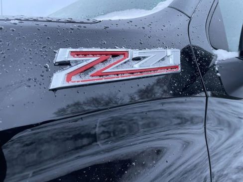 Used 2024 Chevrolet Silverado 1500 RST image 31