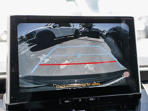 Used 2026 Toyota Corolla SE FWD image 23