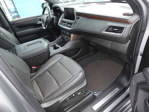 Used 2023 Chevrolet Tahoe High Country w/ Premium Package AWD/4WD image 32